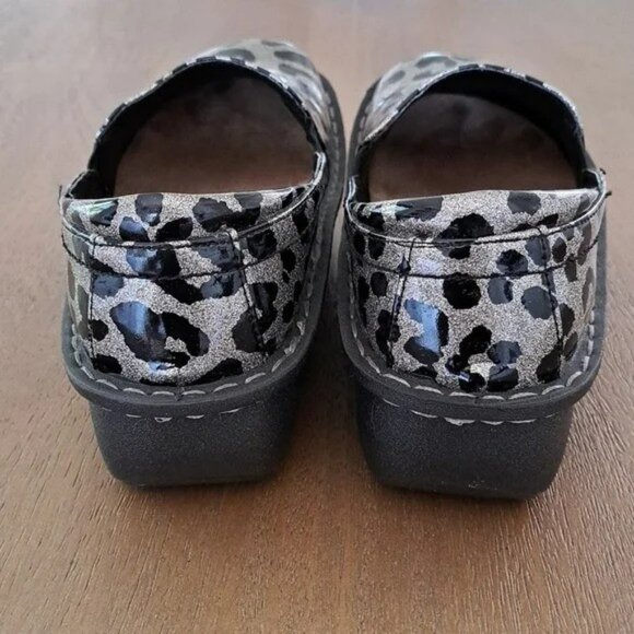 Glolily Jenny Professional Lightweight Extra Cushion Comfort Slip-On - Size: 6.5 - Picture 4 of 8